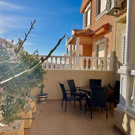 Villa Suerte Del Mar Торевьиа Экстерьер фото