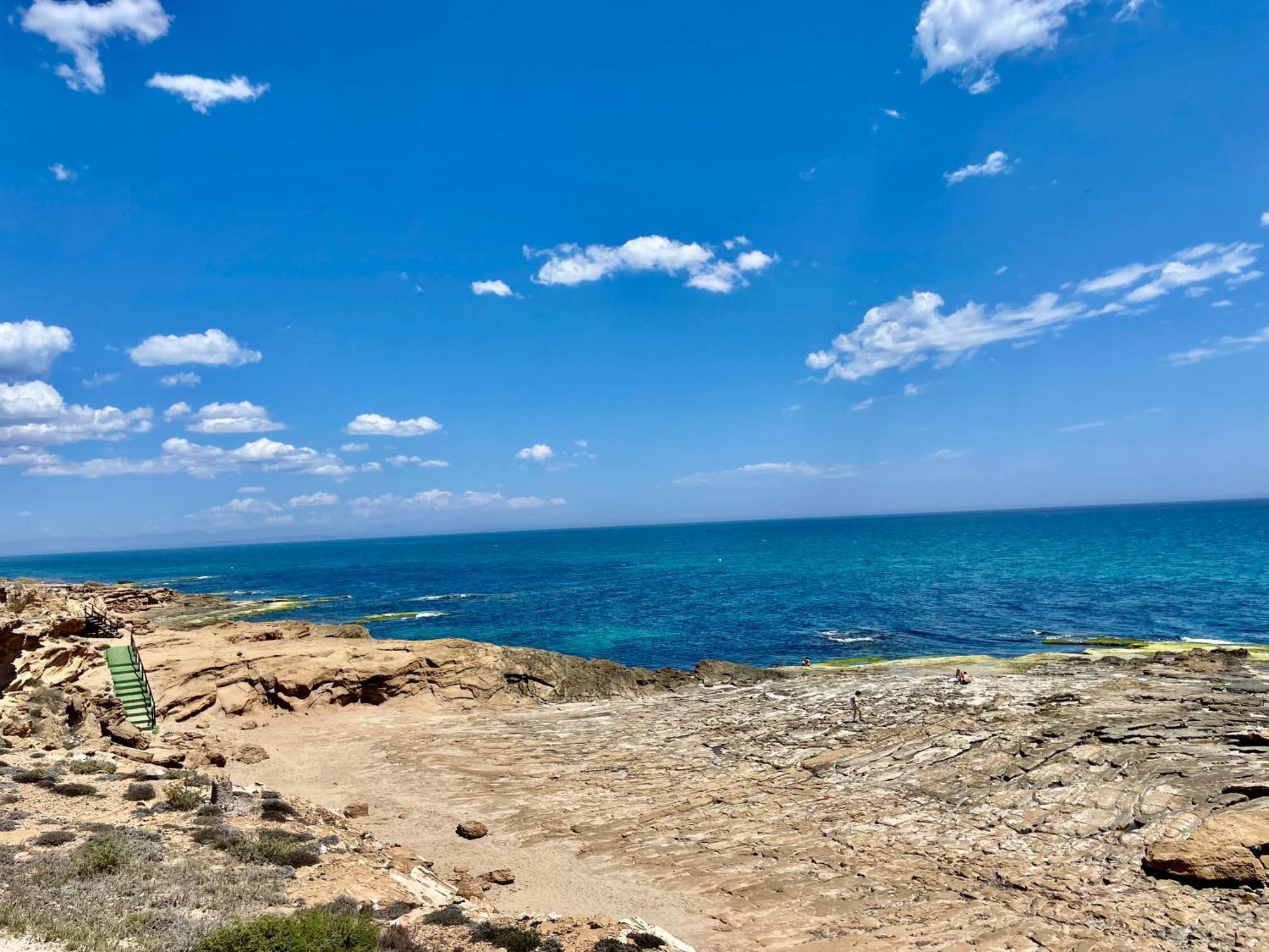 Villa Suerte Del Mar Торевьиа Экстерьер фото